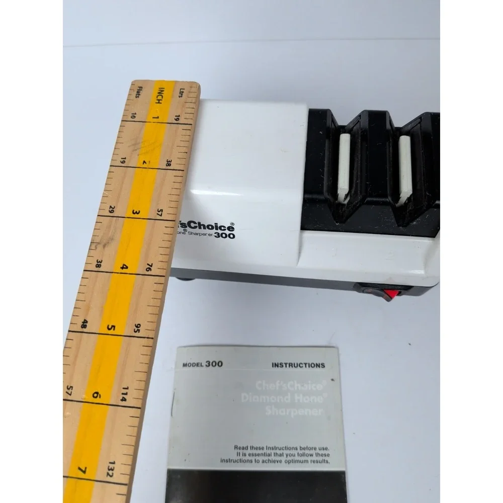 CHEFS CHOICE Model 300 2 Stage  Electric Diamond Hone Knife Sharpener